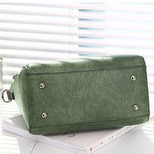 Load image into Gallery viewer, Vintage PU Leather Ladies HandBags Women Messenger Bags TotesTassel Designer Crossbody Shoulder Bag Boston Hand Bags Hot Sale